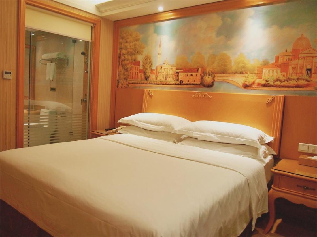 Vienna Hotel Shenzhen Nanshan Yilida Екстер'єр фото
